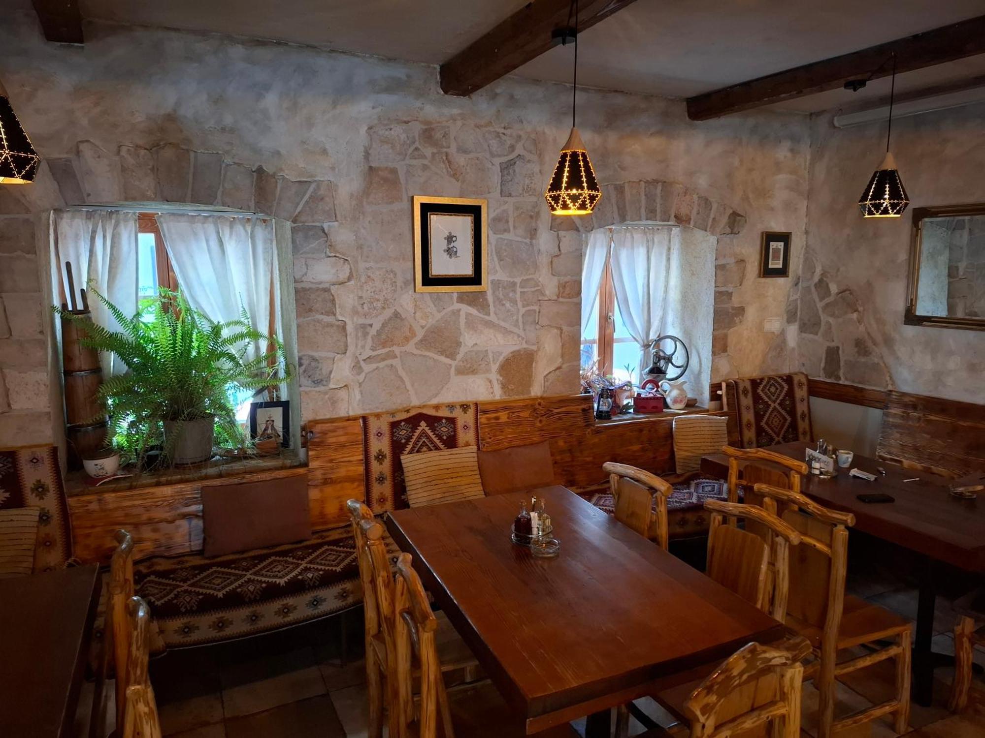 Ras Trebinje Stari Grad Exterior foto